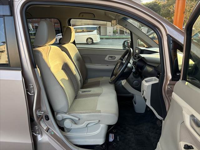 皆様のお車選びのお手伝いをさせてください★経験豊富なスタッフ一同、お問合せ・ご来店心よりお待ちしております。初めてのご相談も大歓迎でございます★TEL079-299-7755