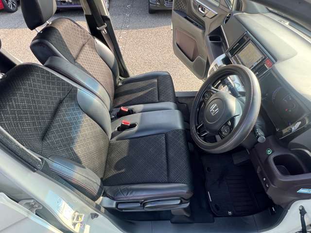 納車時は車内クリーニングも行い安心してお乗りいただけます
