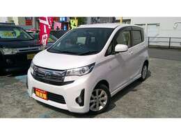 ★当店の強み★　当社にてご購入頂いたお車全てに、2年間エンジンオイル交換無料のイエローカードをお付けしております！定期点検、継続車検費用も大幅値引き♪