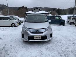 人気のフリードハイブリッド！小回りが利き運転しやすいお車です！
