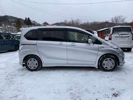 提携工場にてしっかりと点検・整備をし、納車しております★