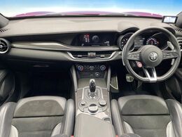 輸入車グループ総在庫数約2，000台！全国の系列店からメーカー・車種問わずご紹介出来るので、あなたにピッタリのお車が見つかるはずです♪まずはお問い合わせ下さい☆