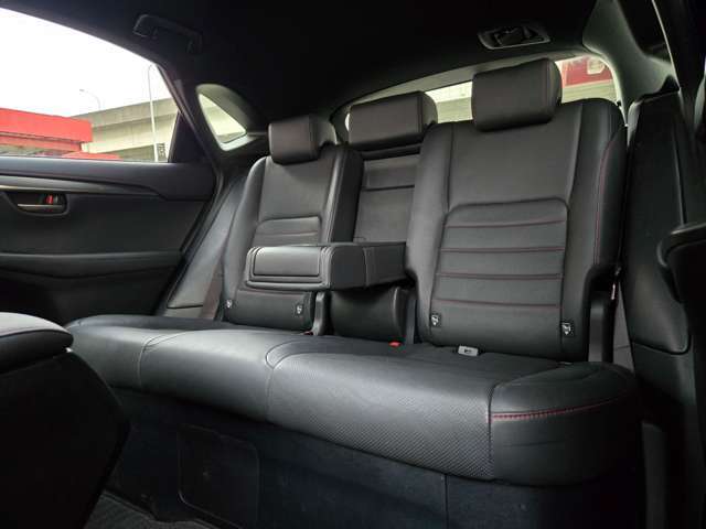 自社ローン対応車　 詳しくは弊社ホームページまで！ 　https://carlifegroup.fukuoka.jp/カーセンサー掲載車以外にも在庫車輌 多数掲載中！カーライフ福岡　福岡県糟屋郡粕屋町戸原西4丁目8-11　TEL0120-038-871