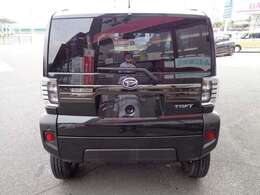 “クルマと笑顔が買えるトコロ・・・”そんな中古車展示場です！ぜひお越しください！