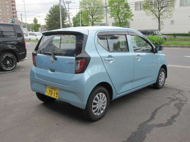 弊社は陸運局認証工場/板金塗装工場完備です！アフターサービスもお任せください！