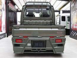 Aerosuit’OPTIMUS：リアバンパー　LEDテール