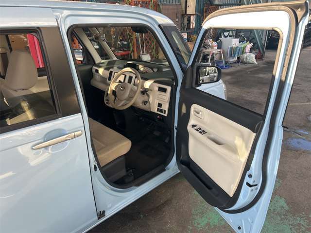 車検・部品取り付けも随時受付中♪部品のお取り付けは要ご予約が必要となります♪