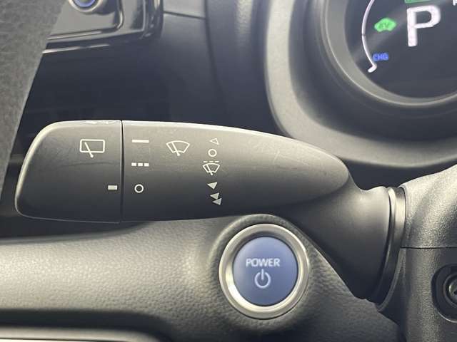 【運転席操作部】快適なドライブを楽しむための機能が装備されています！運転席から触れるので、使いやすいです！除菌プランいれていただくと、さらに清潔で安心していただけます！