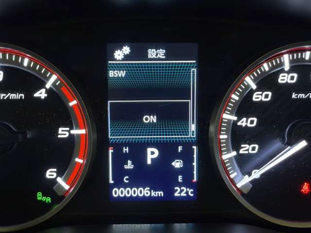 【スピードメーター】メーターがシンプルで見やすく運転しやすいですね！