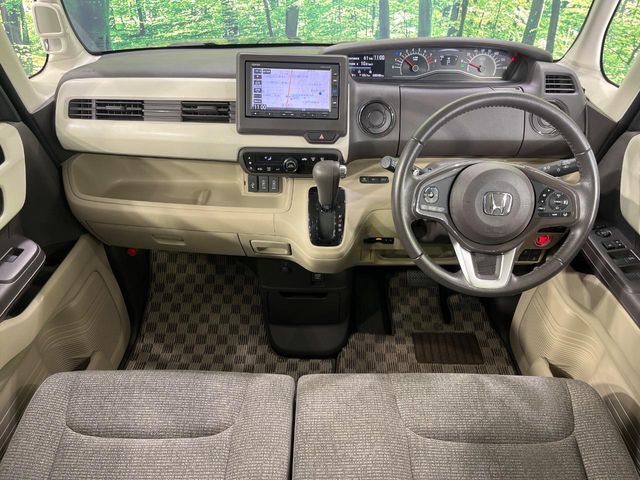 グループ総在庫数約30，000台！！全国の系列店からメーカー・車種問わずご紹介出来るので、あなたにピッタリのお車が見つかるはずです♪まずはお問い合わせ下さい☆