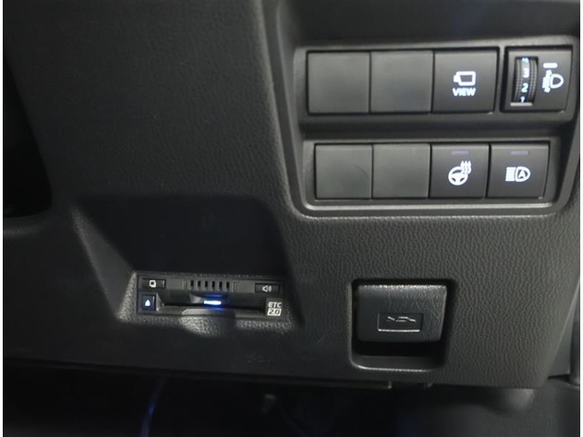 お気に入りのお車をお求め安く、最短3回～最長72回までのローンを承っております。お気軽にご相談ください。