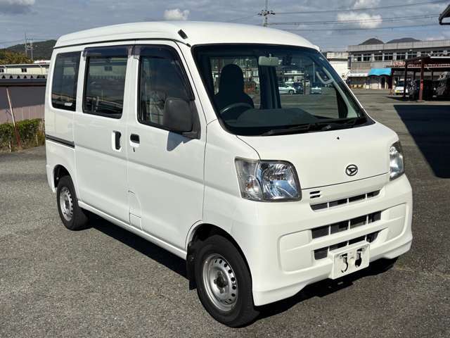 50台の在庫車の中からお客様にピッタリのお車をお探しください☆　また注文販売もお任せください！　価格、グレード、年式など、どんなことでもご相談下さい。0078-6002-953882