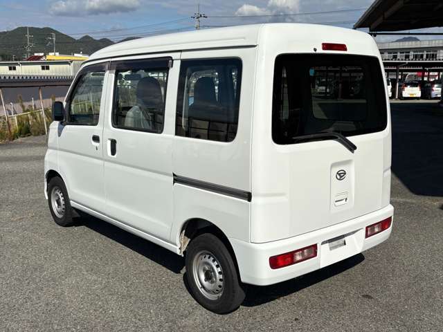 弊社はカーセンサーアフター保証取扱店です☆　購入後の安心をお届け致します。　新車に保証があるのに、中古車の保証こそとても大切だと思います。　業界随一の範囲と安値！　詳しくはスタッフまでお尋ねください♪