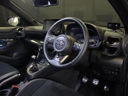 恐れ入りますがご来店前に電話かメールでご来店日の予約をお願い致します。展示スペースが小さい為に少し離れたバックヤードにて在庫車を保管していてすぐにご覧頂けない可能性があります。恐れ入りますがご来店前に