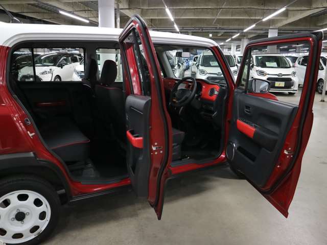 毎日新規物件入庫！3500台の高品質車をぜひとも、ご自身の目で直接ご覧になって、ご実感下さい、自身を持ってお勧めいたします。