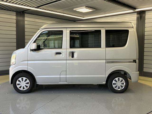 自動車保険のスペシャリストが各大手保険会社の自動車保険をお客様の立場になって、最適なご提案や万が一の事故対応にあたりますので、ご安心ください。当社は損保ジャパン・東京海上日動の代理店です。