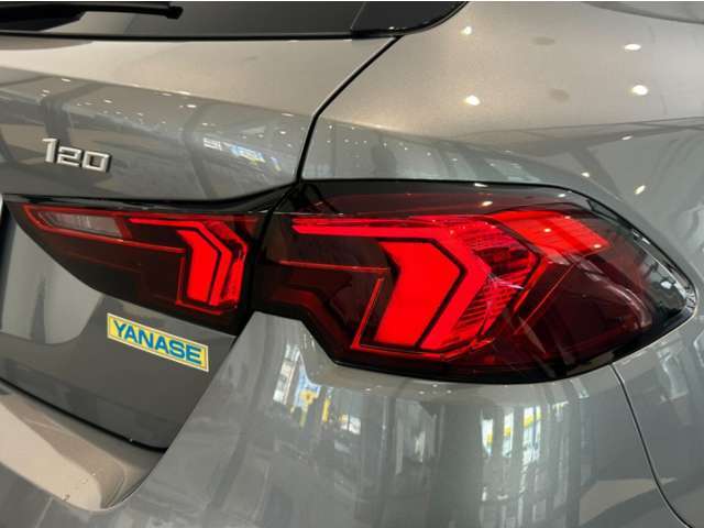 BMWジャパンファイナンス推奨の残価設定型ローンのご利用も可能でございます。頭金やボーナス加算額などお伺いし試算させていただきます。
