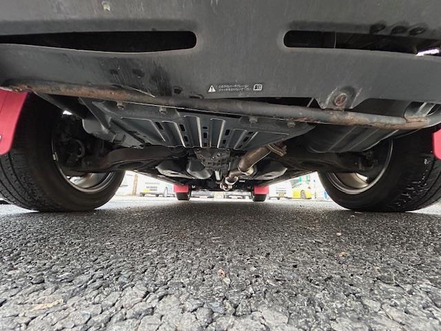 国産車（あんぜん3ヶ月保証）　万が一の故障も、無料で修理が受けられます。全国の指定整備工場で使用できる保証で期間内は何度でもご利用頂けますが、累積上限金額は車両本体価格の半額までとなります。