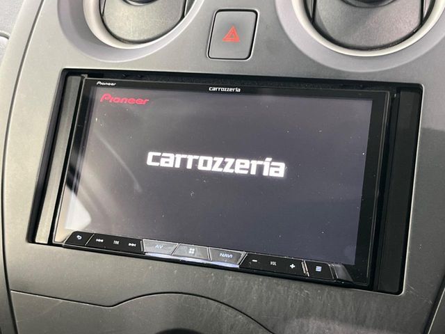 【ナビゲーション】目的地までしっかり案内してくれる使いやすいナビ。Bluetooth接続すればお持ちのスマホやMP3プレイヤーの音楽を再生可能！毎日の運転がさらに楽しくなります！！