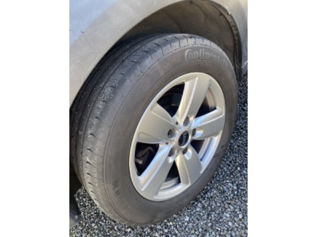 リアタイヤ確り有り