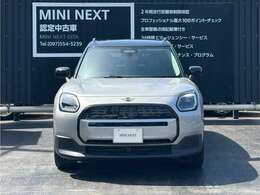 フロントマスク