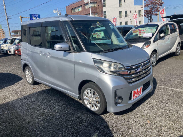 「ナオイオートのこだわり」全車保証付きです。全車事故歴無し・全車8万キロ以内の良質車・全車保証付き。当社の最長保証は2年間（プラチナプラン）です！高速道路でお越しの方は桜川・筑西ICから約15分です！