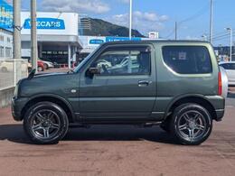 WECARSの在庫ページをご覧いただき誠にありがとうございます！WECARSは「お客様第一」をモットーにお客様のカーライフを全力でサポートいたします！