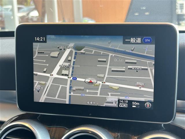 LIBERALAでは多種多様の車種をご用意させていただいております。お客様がご納得いくまで、そのお車の持つ特性を五感すべてで感じ取っていただける場をご提供します。