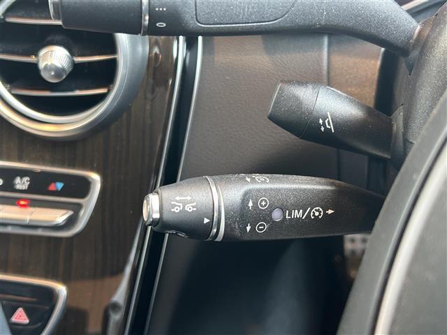 安心してカーライフを始めていただくことが出来るよう、納車前にディーラー整備工場もしくは熟練メカニックが在籍する輸入車専門の整備工場にて点検を行い、必要な整備を実施いたします。