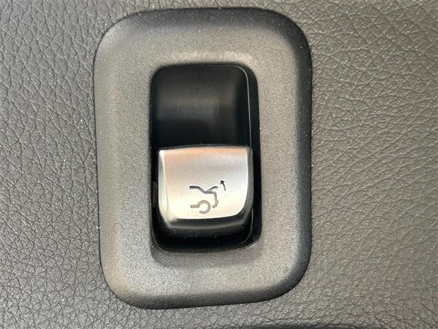 修復歴（事故歴）のある車は販売致しません！※当社基準による調査の結果、修復歴車と判断された車両は一部店舗を除き、販売を行なっておりません。万一、納車時に修復歴があった場合にはご契約の解除等に応じます