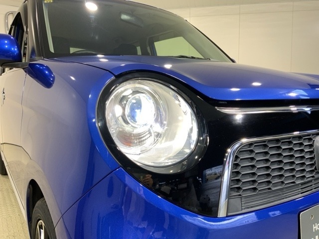 ディスチャージヘッドライトで夜道も安心！