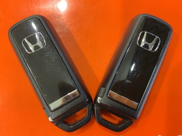 便利なスマートキー。ボタン一つで開錠できます