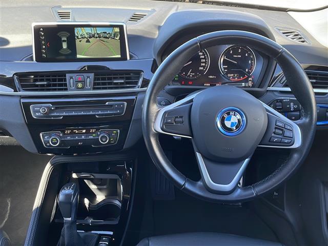 禁煙車　純正ナビ　Bluetooth　LEDヘッドライト　オートライト　コーナーセンサー　ハーフレザーシート　ETC　純正18インチAW　リアフォグライト　前後ドライブレコーダー
