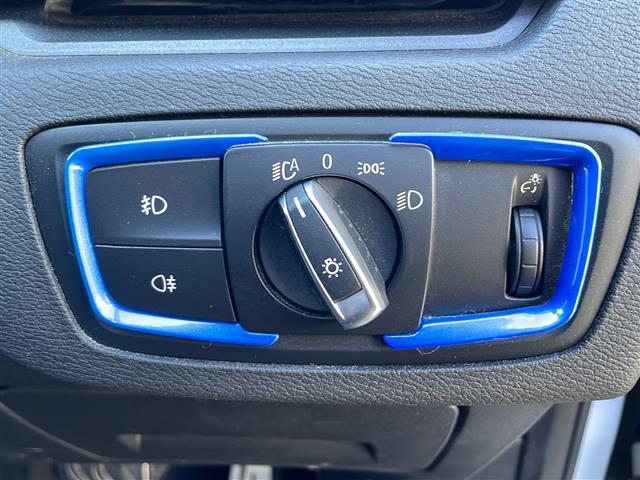 【　オートライト　】オートライトなのでライトの点け忘れを気にすることなく運転が出来ます♪