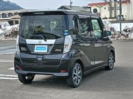 全国に店舗を展開しているのでどこでもお取り寄せが可能です！この車が気になるけど遠方だから・・・と諦める必要はありません！※別途陸送費が必要です。