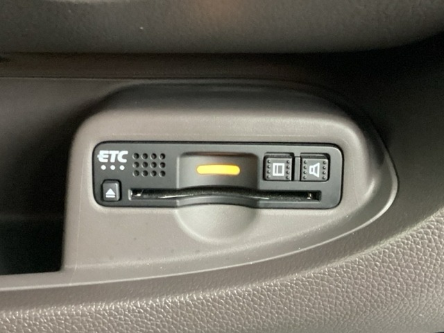この度は、当店のお車をご覧いただきまして誠にありがとうございます。お気軽にお問い合わせください。