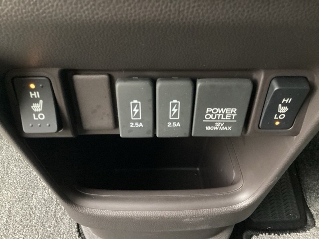 この度は、当店のお車をご覧いただきまして誠にありがとうございます。お気軽にお問い合わせください。