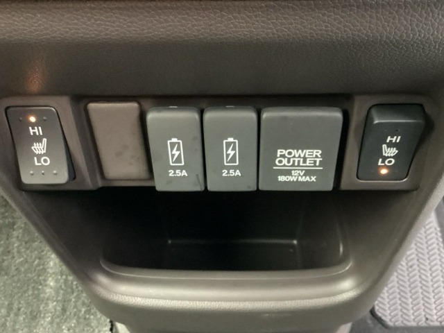 この度は、当店のお車をご覧いただきまして誠にありがとうございます。お気軽にお問い合わせください。