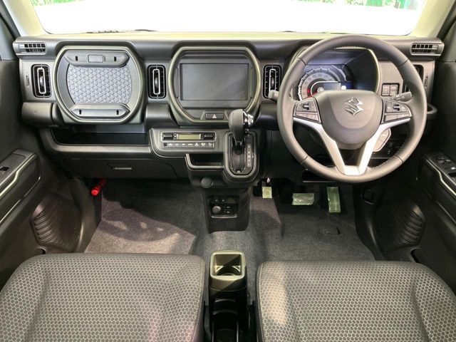 グループ総在庫数約30，000台！！全国の系列店からメーカー・車種問わずご紹介出来るので、あなたにピッタリのお車が見つかるはずです♪まずはお問い合わせ下さい☆
