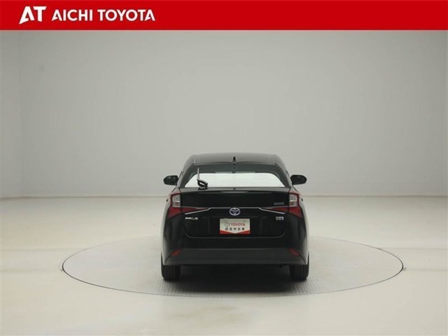ハイブリッド車を買うならトヨタの『TOYOTA認定中古車』！保証は、初度登録年月より起算して10年間、累計走行距離20万キロ迄。更に、ロングラン保証が1年付で安心安全です♪