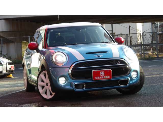 ■特典6■入庫時、1台1台エンジン、オーディオ等電装部品、エアコンの効き具合等、トータチェック後、当社の基準をクリアしたお車のみを厳選して展示しています■だから自信をもってお客様におススメできます■