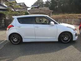 各種クレジット会社と提携をしております！頭金0円・最長84回OK！お客様のご要望に合わせて無理のないお支払いプランをご提案をさせて頂きますので是非ご相談ください