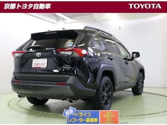 この車は、車検整備後にご納車となります。弊社のエンジニアがお車を点検致しますので、安心してお乗りいただけます。