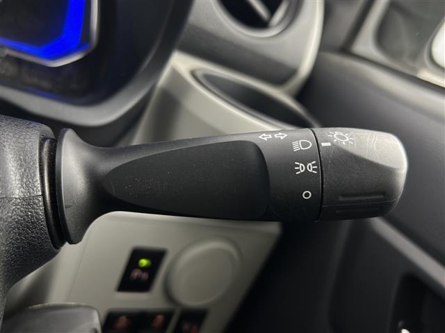 【運転席操作部】快適なドライブを楽しむための機能が装備されています！運転席から触れるので、使いやすいです！除菌プランいれていただくと、さらに清潔で安心していただけます！