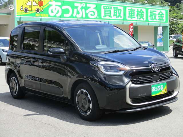 お車の車検・オイル交換・修理・鈑金塗装・ガラス修理・デントリペア・ボディコーティングなども幅広く対応しております。その際は無料で代車を貸し出し致します。車のことは何でもお任せください！