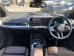 純正ナビ　全周囲モニター　ブラウンレザーシート　ハーマンカードンHifiシステム　コンフォートアクセス　コネクテッドドライブ　シートヒーター　パワーシート　パーキングアシストプラス　ETC