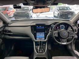 アイポイントが高く見晴らしの良い運転席です！