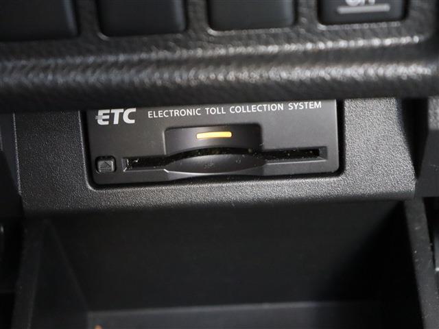 （ETC）スマートに収納されております！高速道路もお安く走行できます！