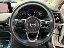 手になじむフィット感で運転も快適