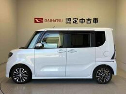 側面からの写真です。ご希望のお車が見当たらない場合は、弊社スタッフがしっかりとお客様のご要望に合ったお車をお探し致します。